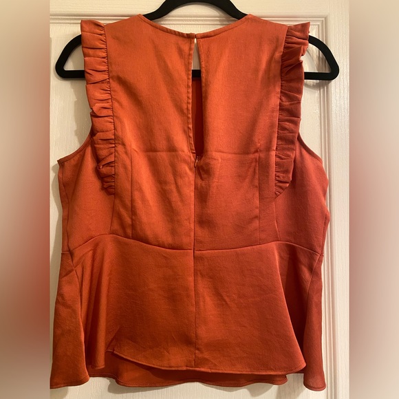 Express Top - Picture 3 of 3